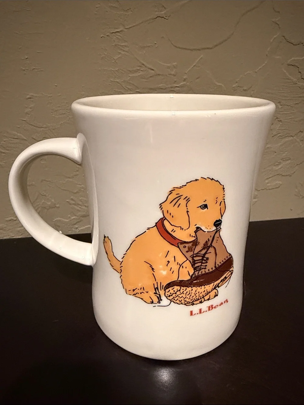 Rare Vintage L.L. Bean Ceramic Mug with Golden Retriever Puppy & Brown Boot - Picture 1 of 6